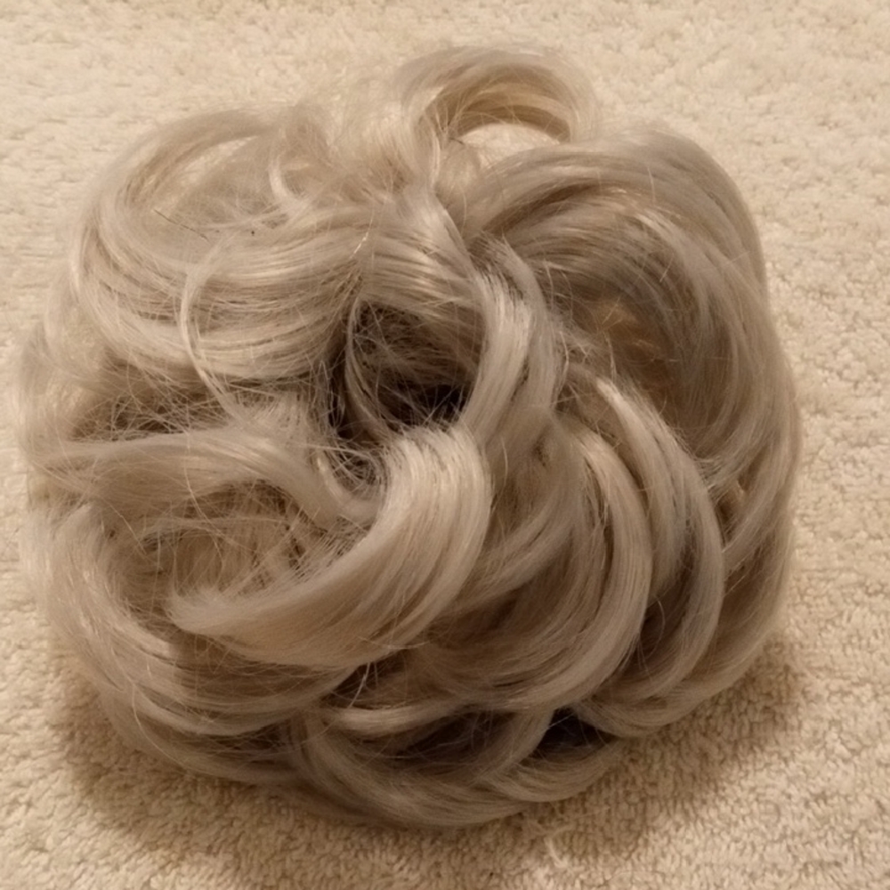 ✨Elegant Silver Hair Bun Extension
